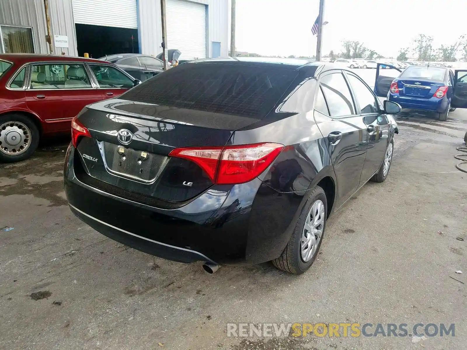 4 Photograph of a damaged car 2T1BURHE4KC201989 TOYOTA COROLLA 2019