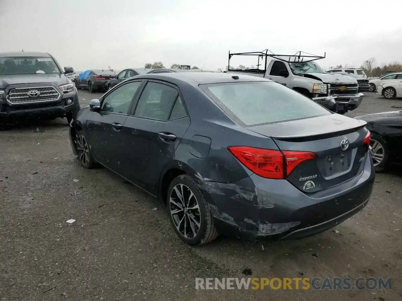 3 Photograph of a damaged car 2T1BURHE4KC202415 TOYOTA COROLLA 2019