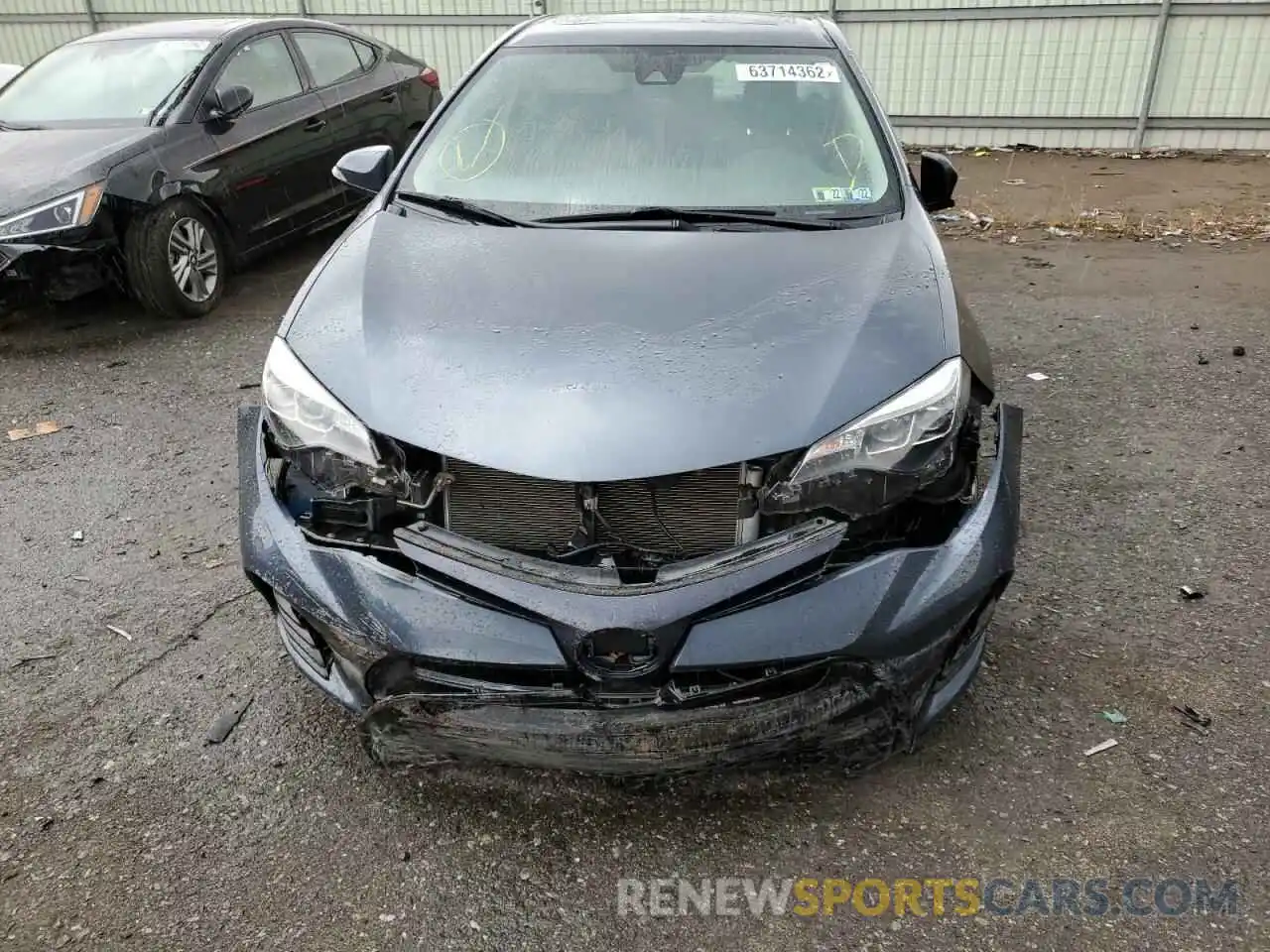 9 Photograph of a damaged car 2T1BURHE4KC202415 TOYOTA COROLLA 2019