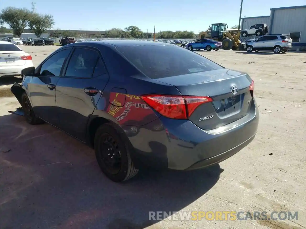 3 Photograph of a damaged car 2T1BURHE4KC202575 TOYOTA COROLLA 2019