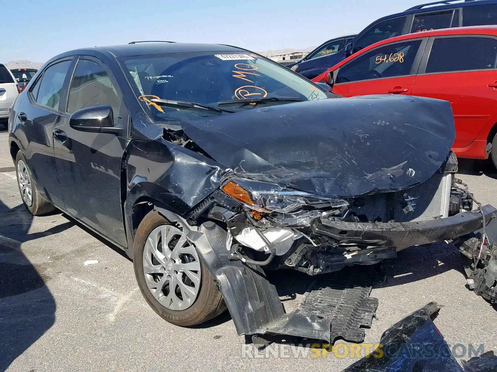 1 Photograph of a damaged car 2T1BURHE4KC203001 TOYOTA COROLLA 2019