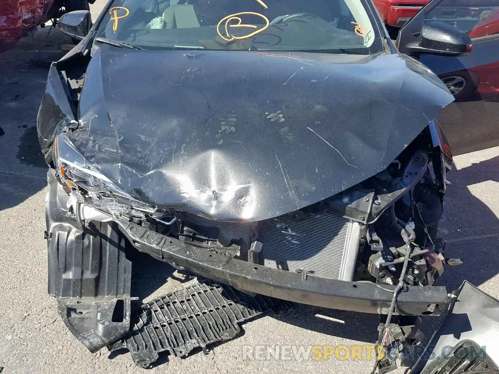 7 Photograph of a damaged car 2T1BURHE4KC203001 TOYOTA COROLLA 2019