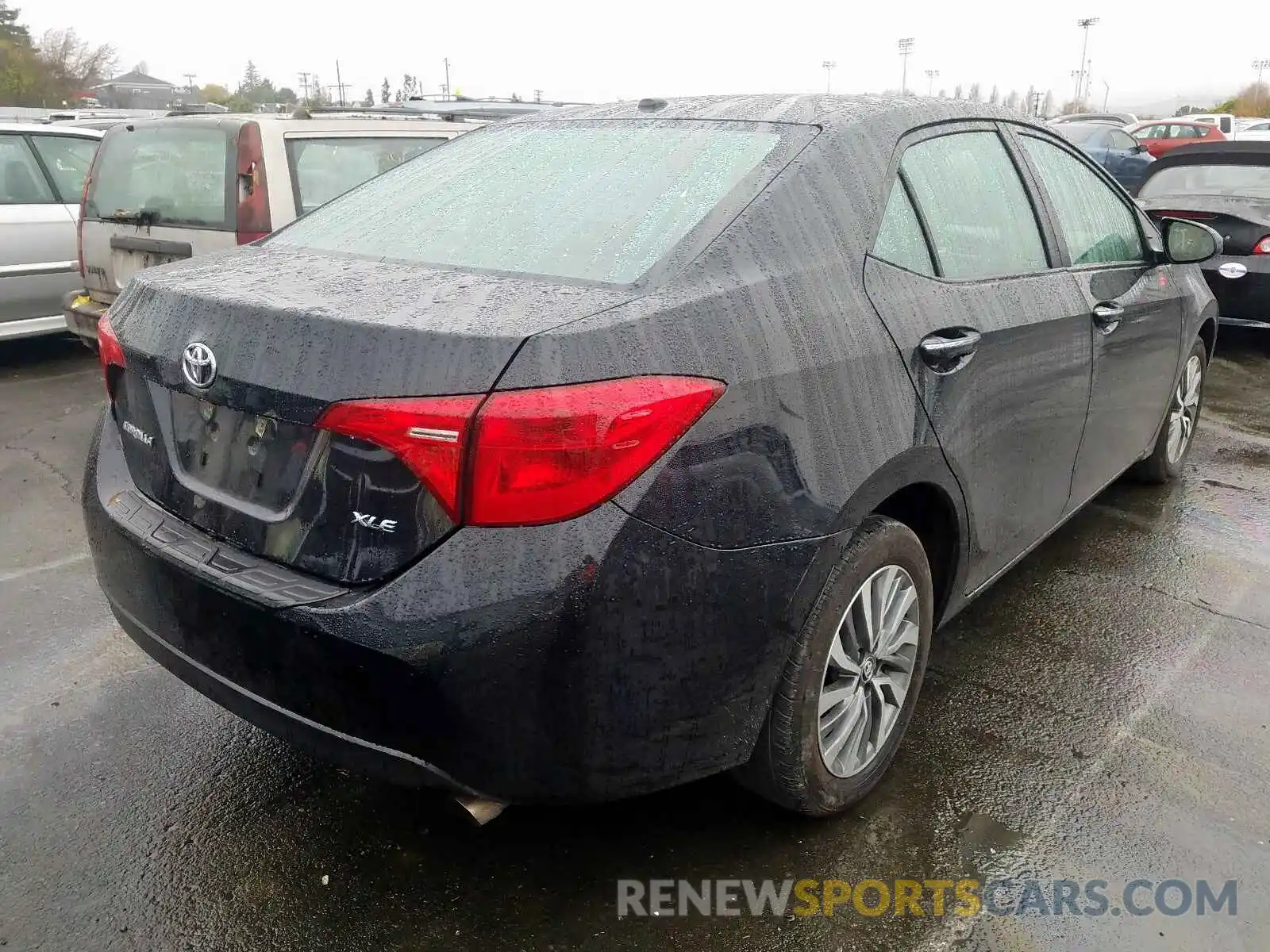 4 Photograph of a damaged car 2T1BURHE4KC203127 TOYOTA COROLLA 2019