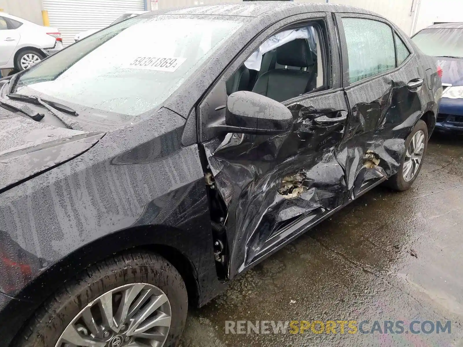 9 Photograph of a damaged car 2T1BURHE4KC203127 TOYOTA COROLLA 2019