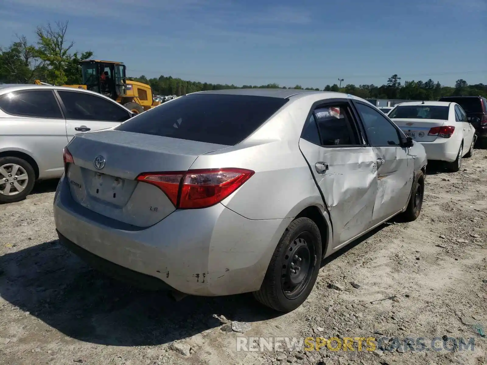 4 Photograph of a damaged car 2T1BURHE4KC204262 TOYOTA COROLLA 2019