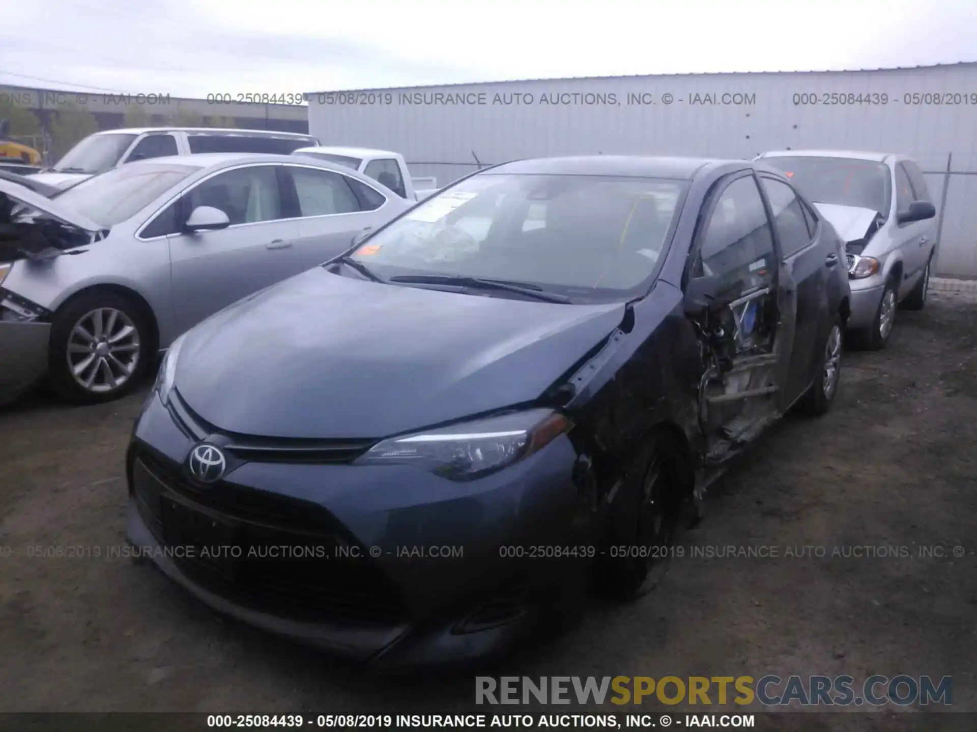 2 Photograph of a damaged car 2T1BURHE4KC204407 TOYOTA COROLLA 2019