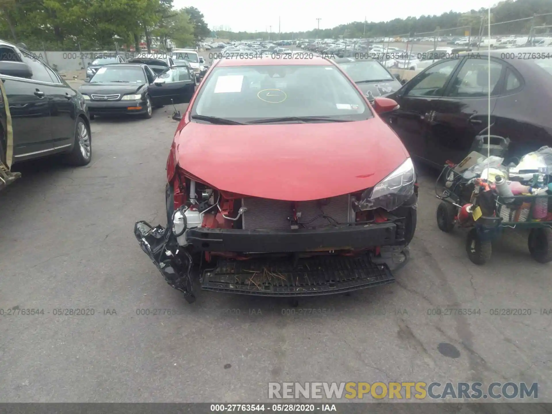 6 Photograph of a damaged car 2T1BURHE4KC204715 TOYOTA COROLLA 2019