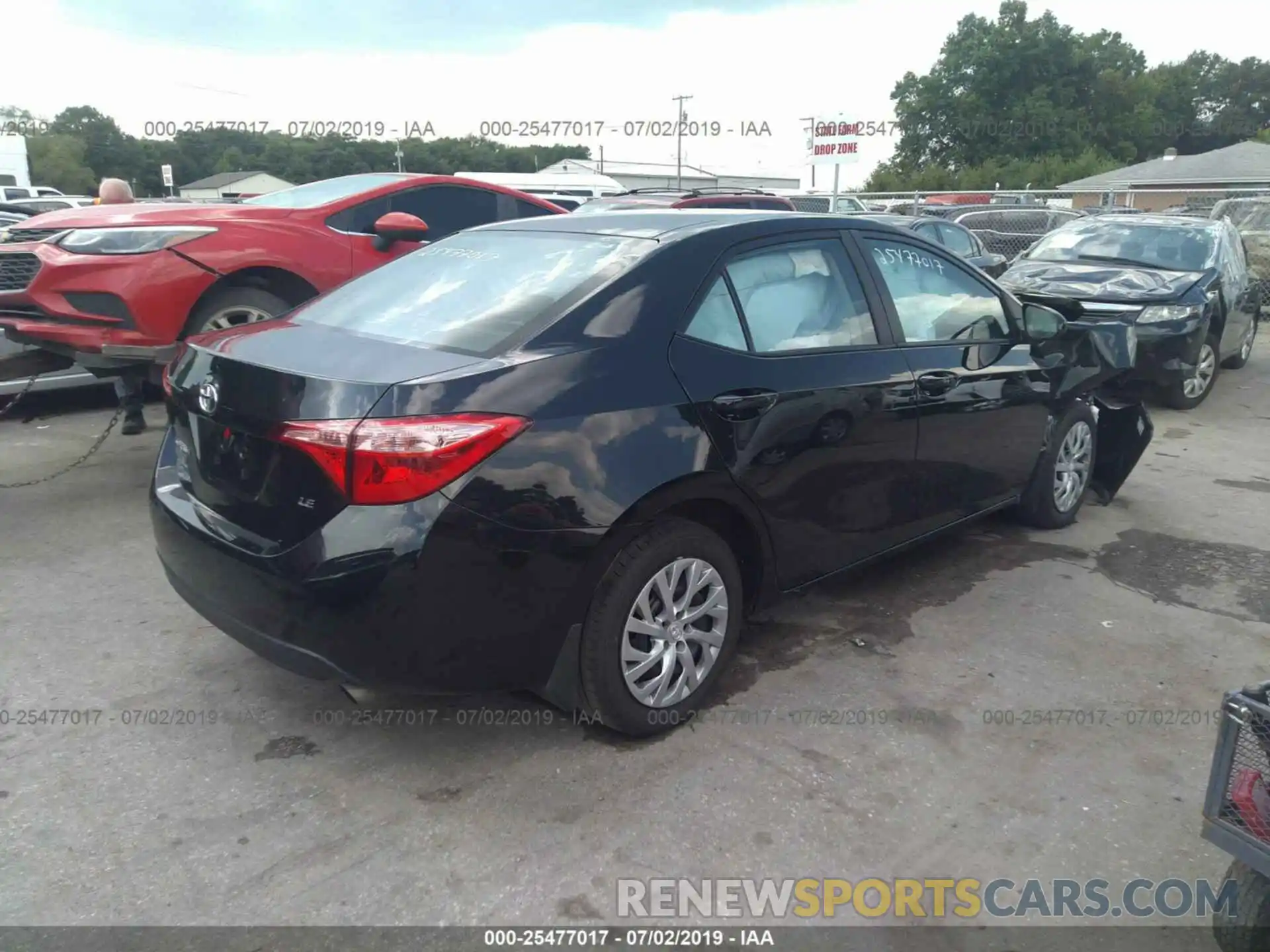 4 Photograph of a damaged car 2T1BURHE4KC205198 TOYOTA COROLLA 2019