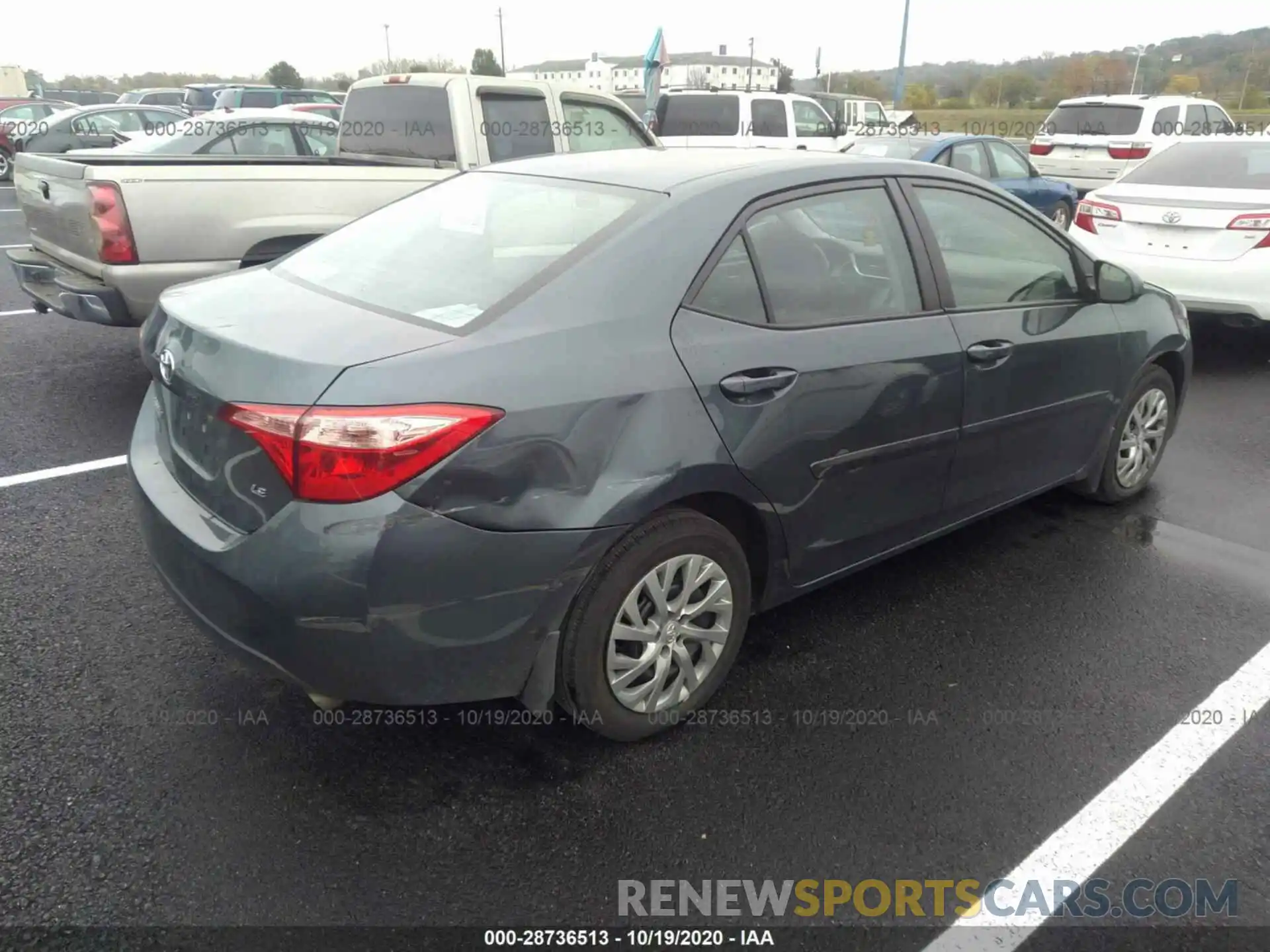 4 Photograph of a damaged car 2T1BURHE4KC205203 TOYOTA COROLLA 2019