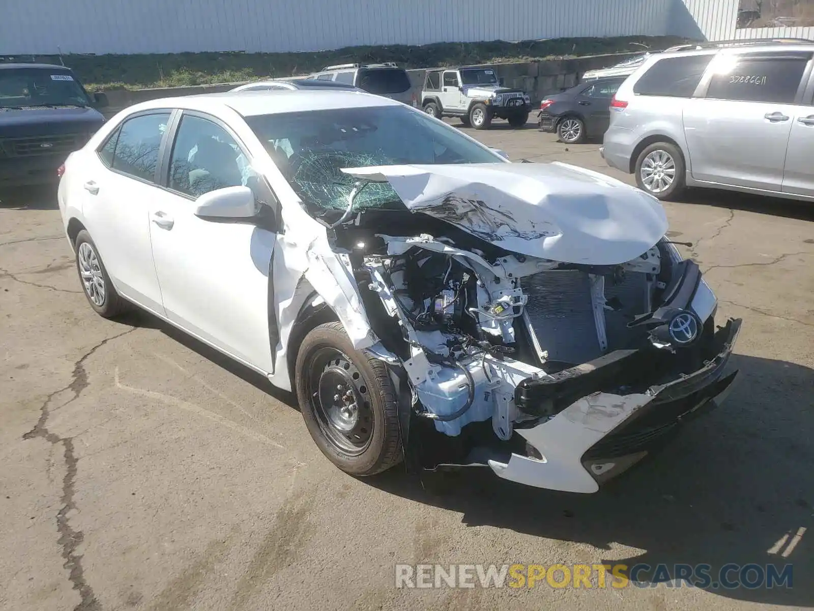 1 Photograph of a damaged car 2T1BURHE4KC205377 TOYOTA COROLLA 2019