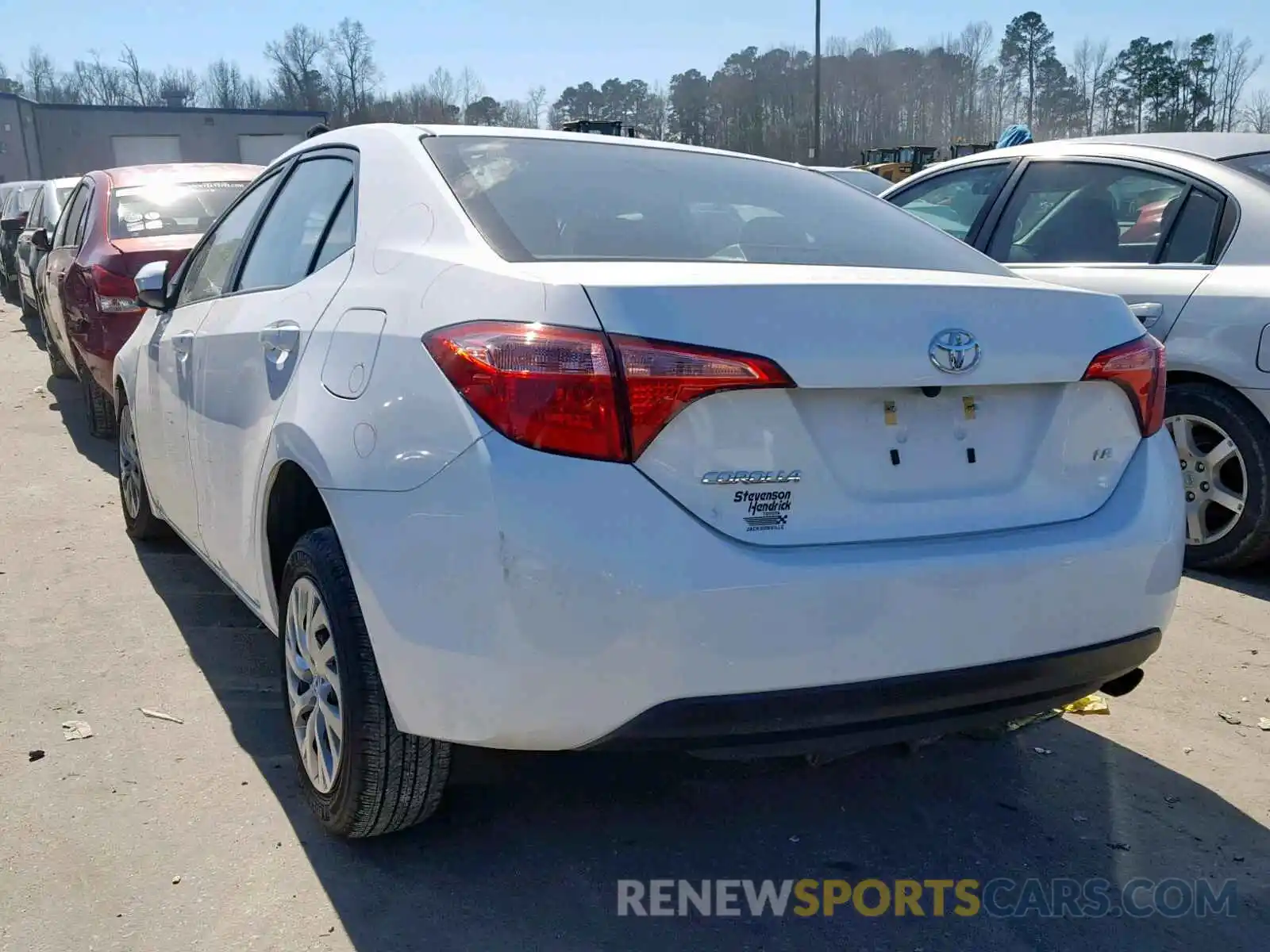 3 Photograph of a damaged car 2T1BURHE4KC205668 TOYOTA COROLLA 2019