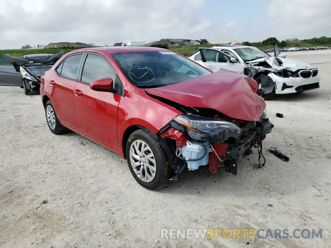 1 Photograph of a damaged car 2T1BURHE4KC205718 TOYOTA COROLLA 2019