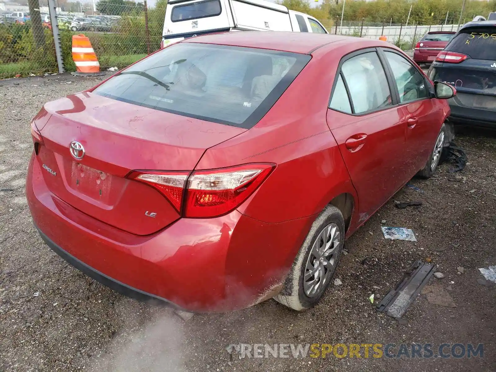 4 Photograph of a damaged car 2T1BURHE4KC205931 TOYOTA COROLLA 2019