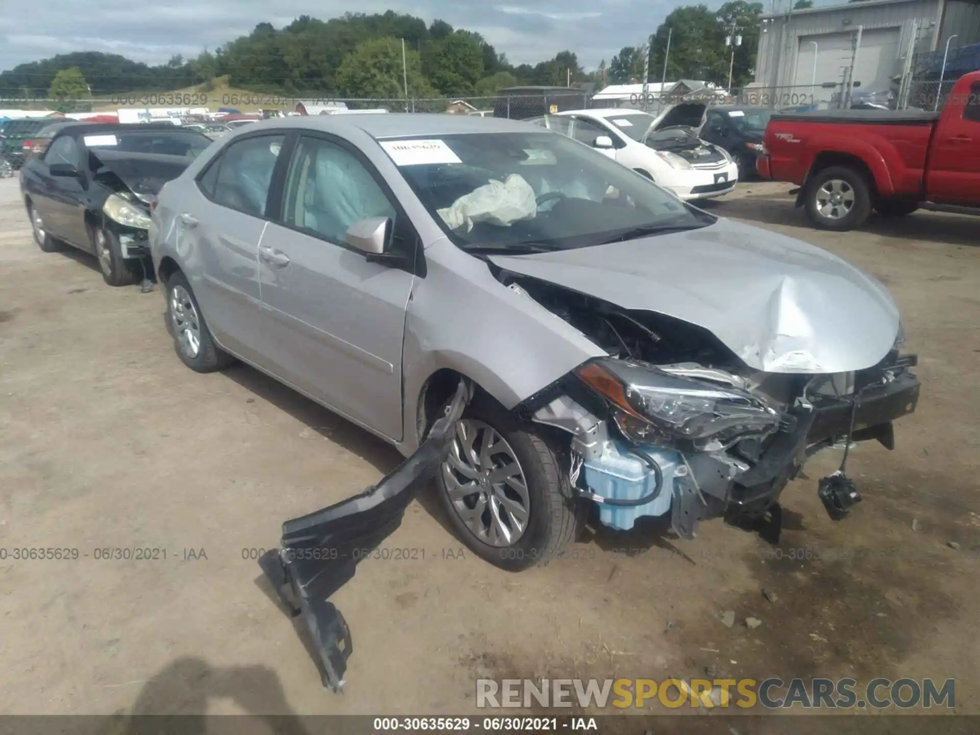 1 Photograph of a damaged car 2T1BURHE4KC206769 TOYOTA COROLLA 2019