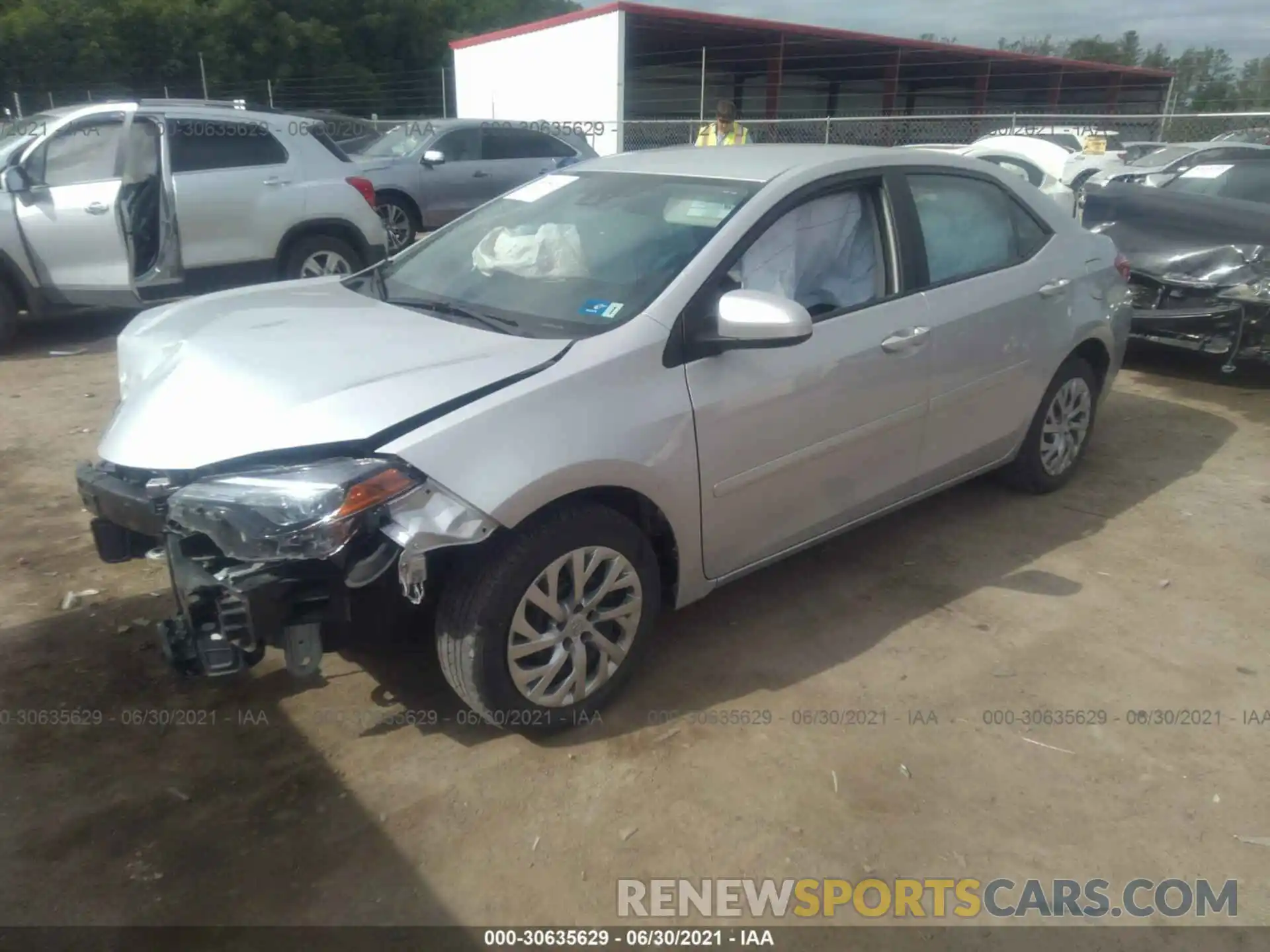 2 Photograph of a damaged car 2T1BURHE4KC206769 TOYOTA COROLLA 2019