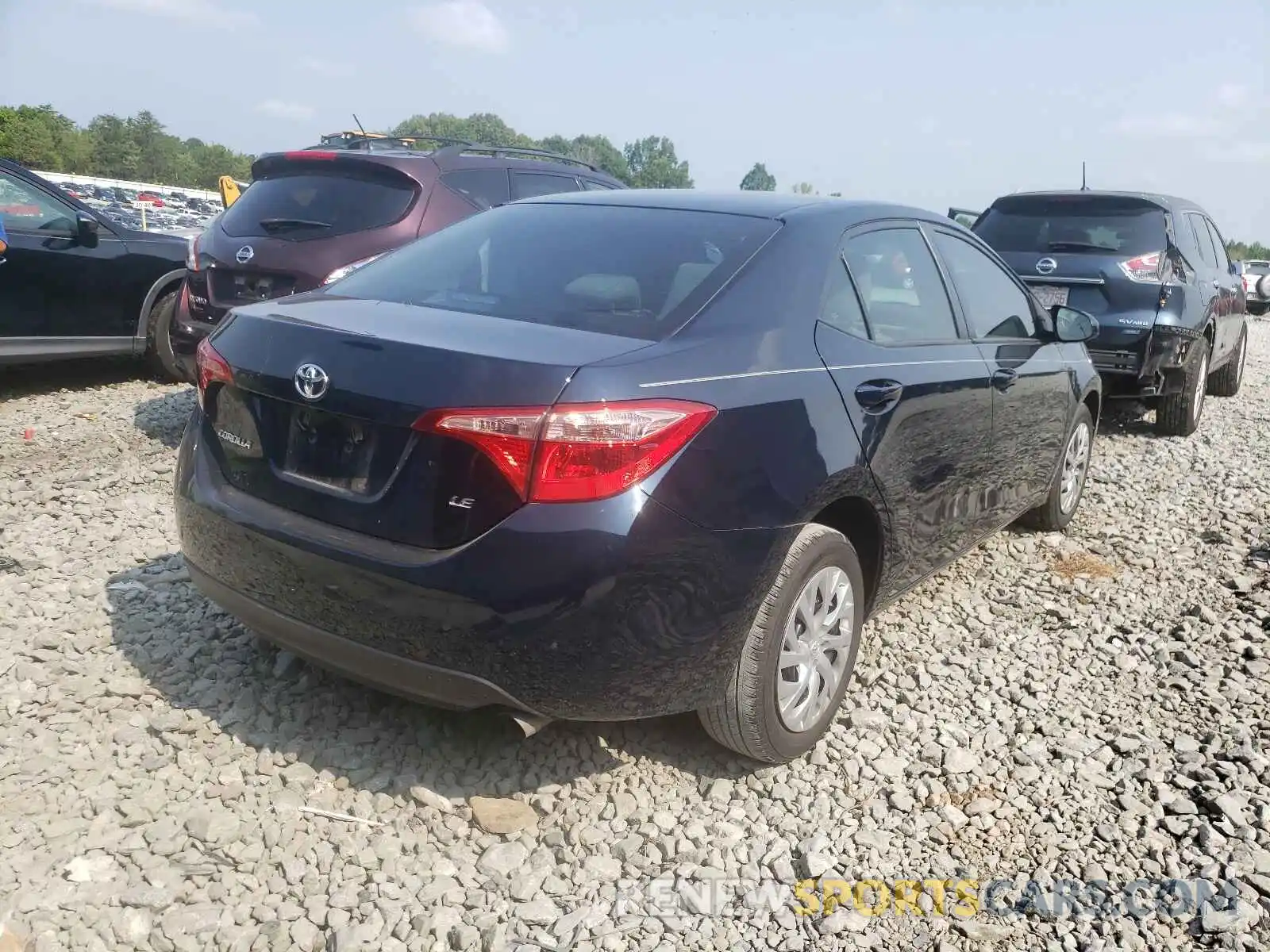 4 Photograph of a damaged car 2T1BURHE4KC208540 TOYOTA COROLLA 2019