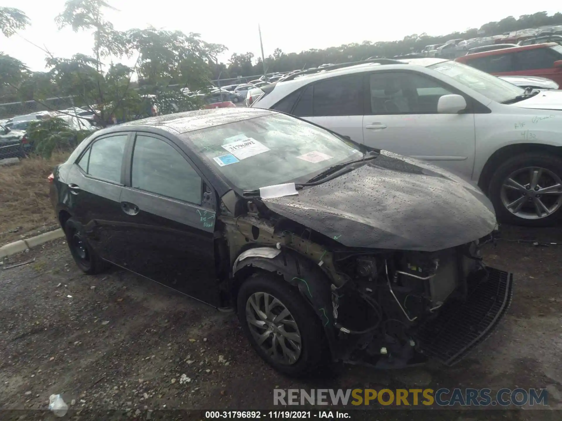 1 Photograph of a damaged car 2T1BURHE4KC209106 TOYOTA COROLLA 2019