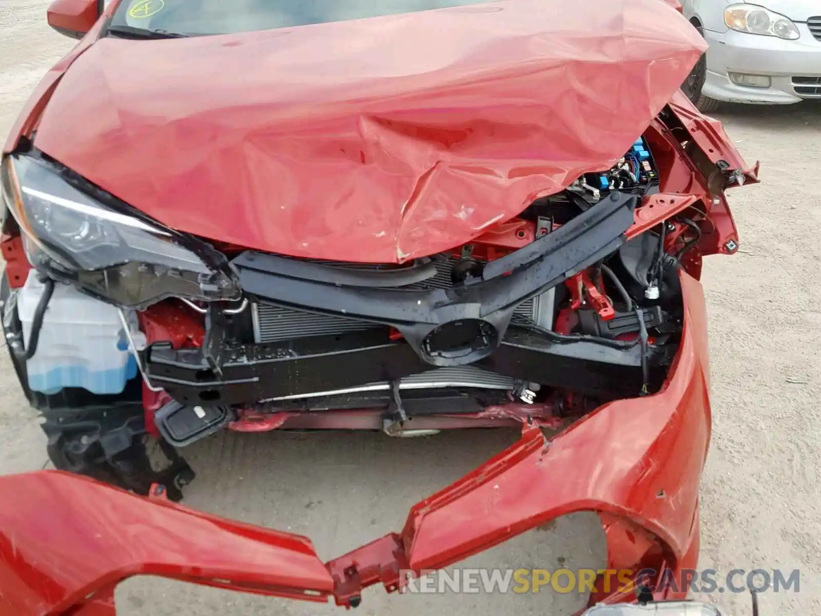 9 Photograph of a damaged car 2T1BURHE4KC209252 TOYOTA COROLLA 2019