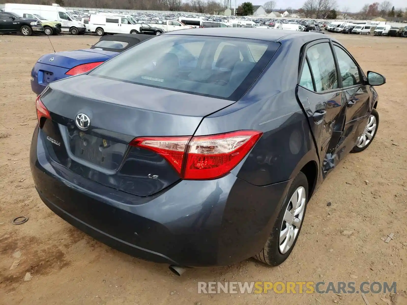 4 Photograph of a damaged car 2T1BURHE4KC209753 TOYOTA COROLLA 2019