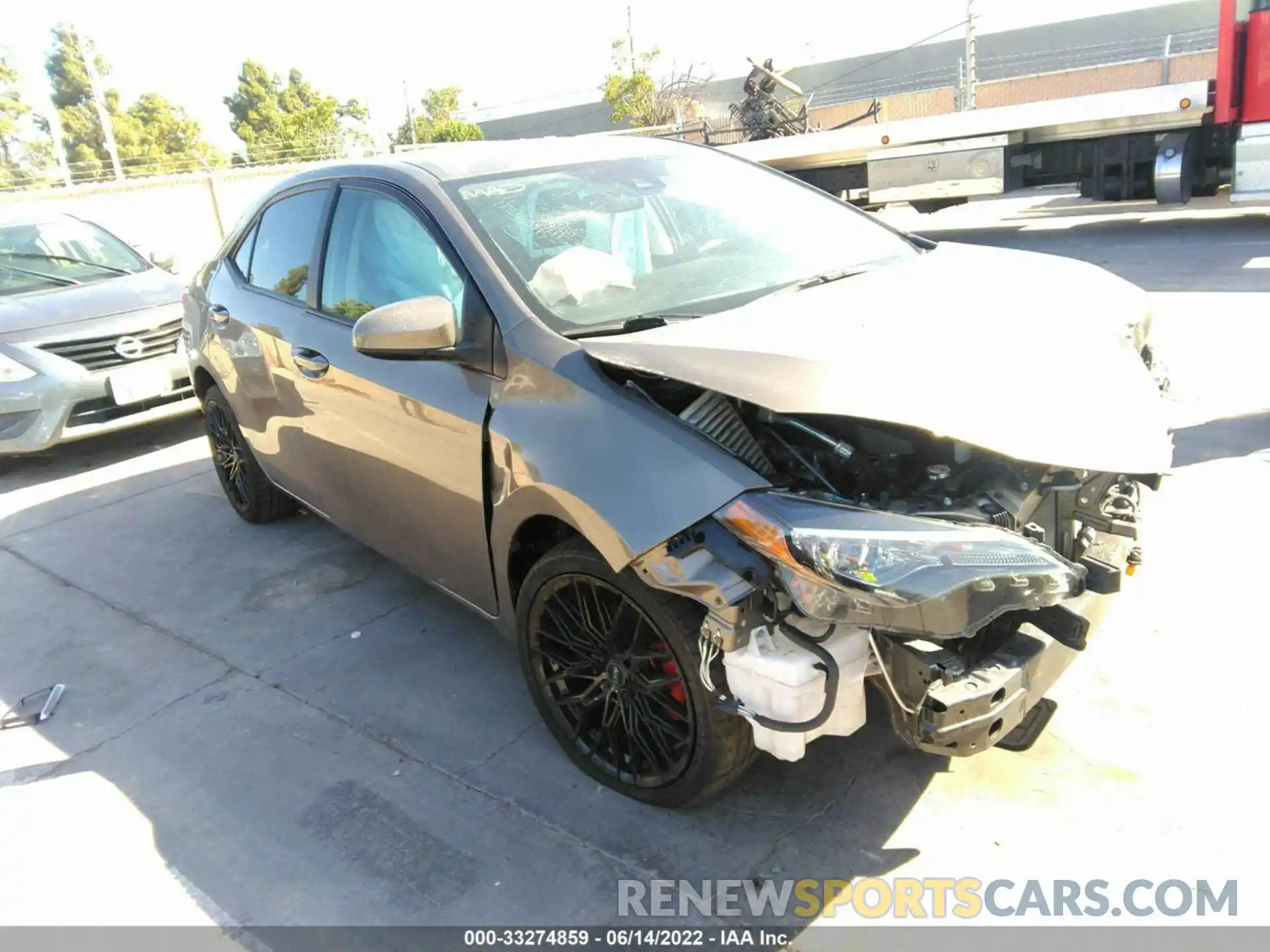 1 Photograph of a damaged car 2T1BURHE4KC211051 TOYOTA COROLLA 2019