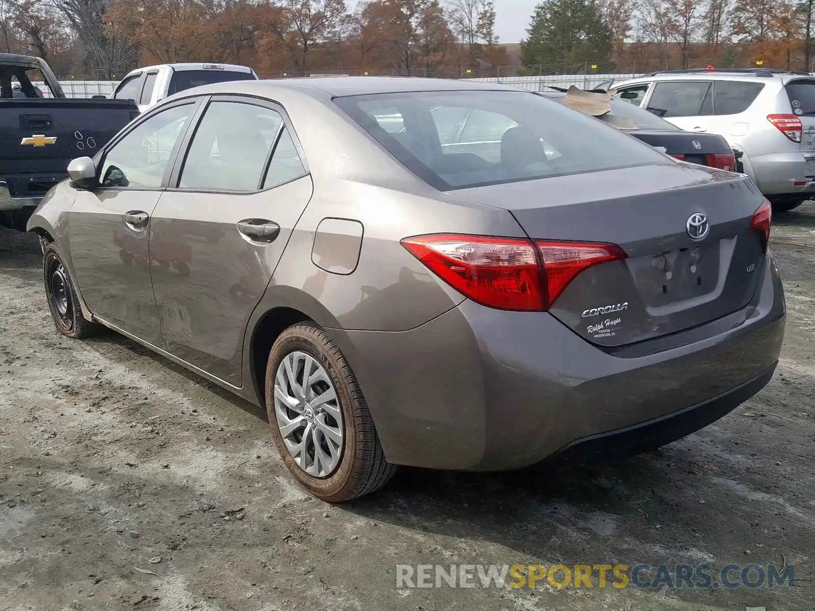 3 Photograph of a damaged car 2T1BURHE4KC211423 TOYOTA COROLLA 2019