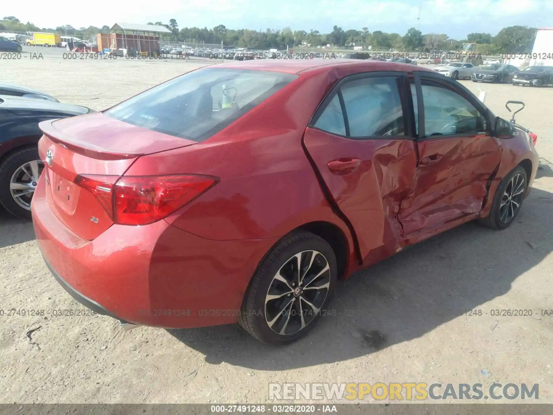 4 Photograph of a damaged car 2T1BURHE4KC213074 TOYOTA COROLLA 2019