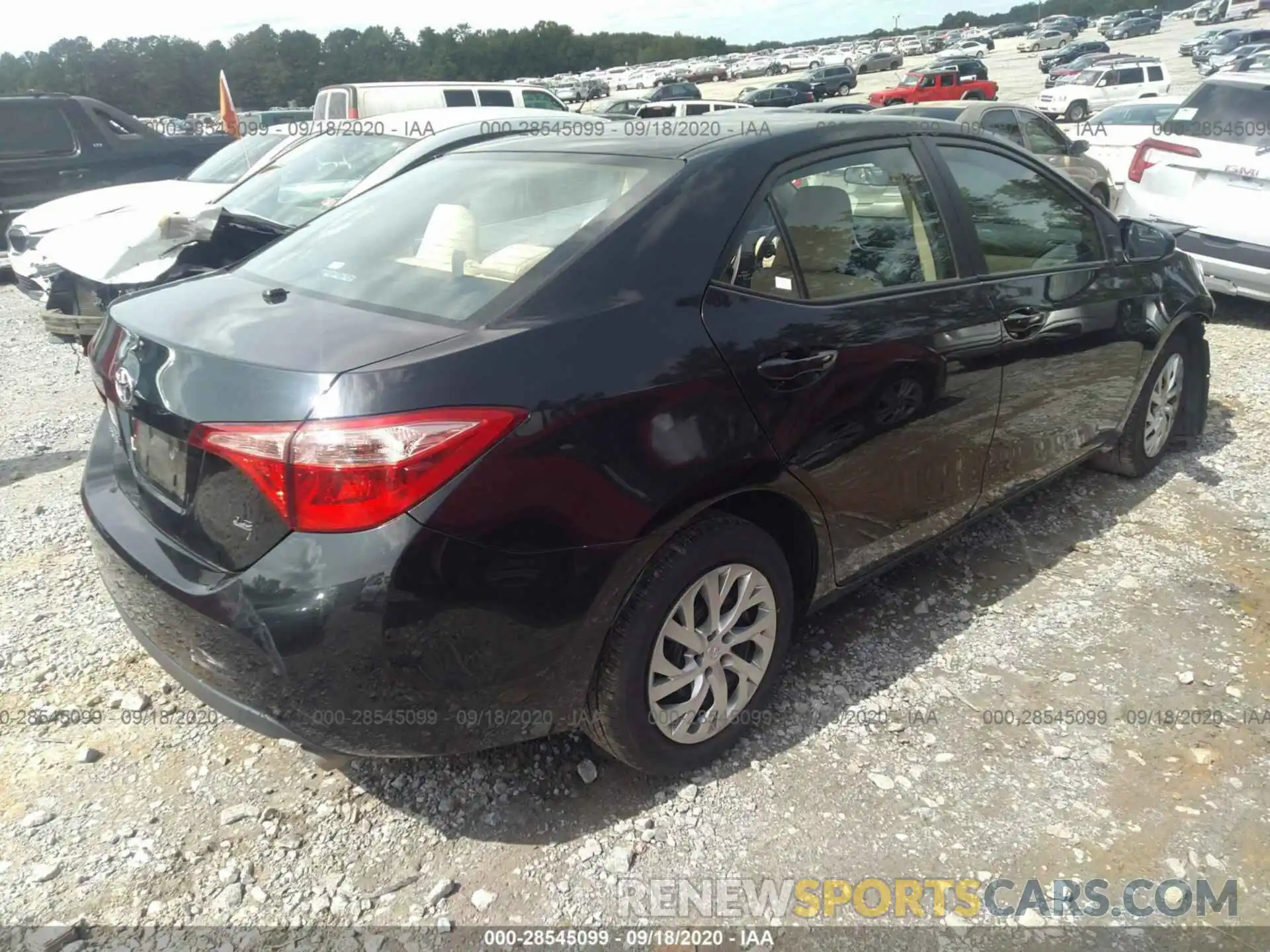 4 Photograph of a damaged car 2T1BURHE4KC213477 TOYOTA COROLLA 2019