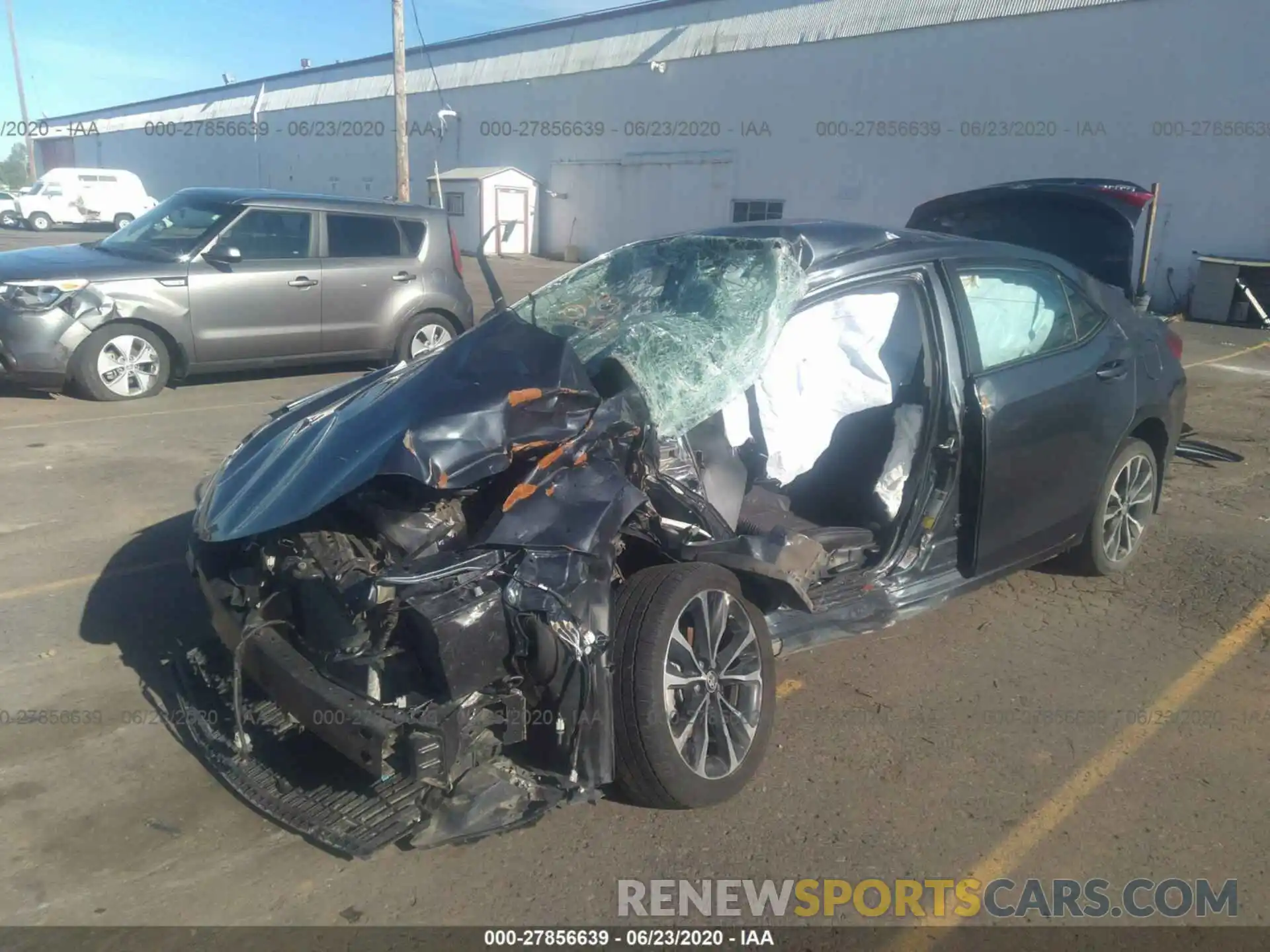 2 Photograph of a damaged car 2T1BURHE4KC214094 TOYOTA COROLLA 2019