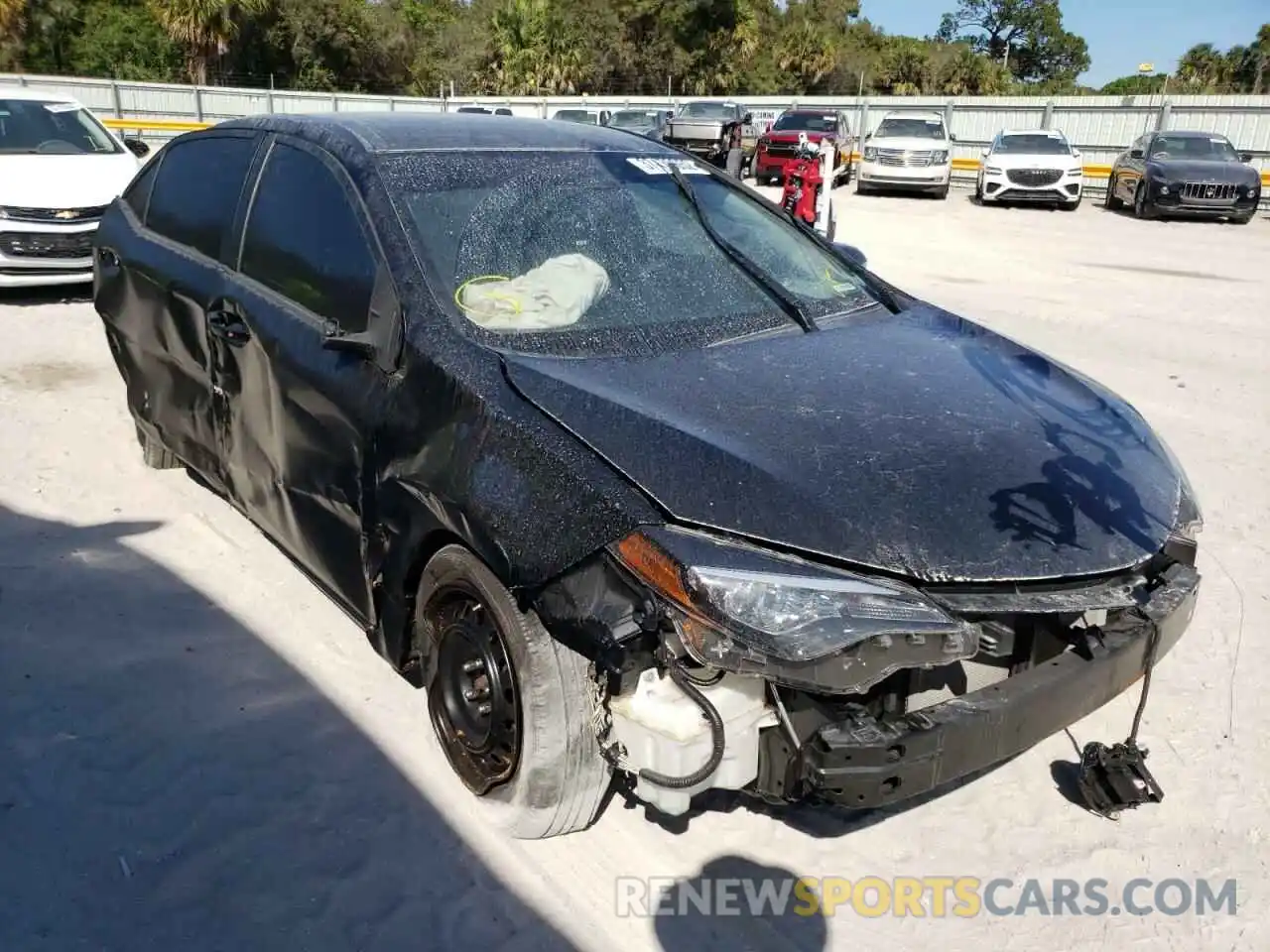 1 Photograph of a damaged car 2T1BURHE4KC214550 TOYOTA COROLLA 2019