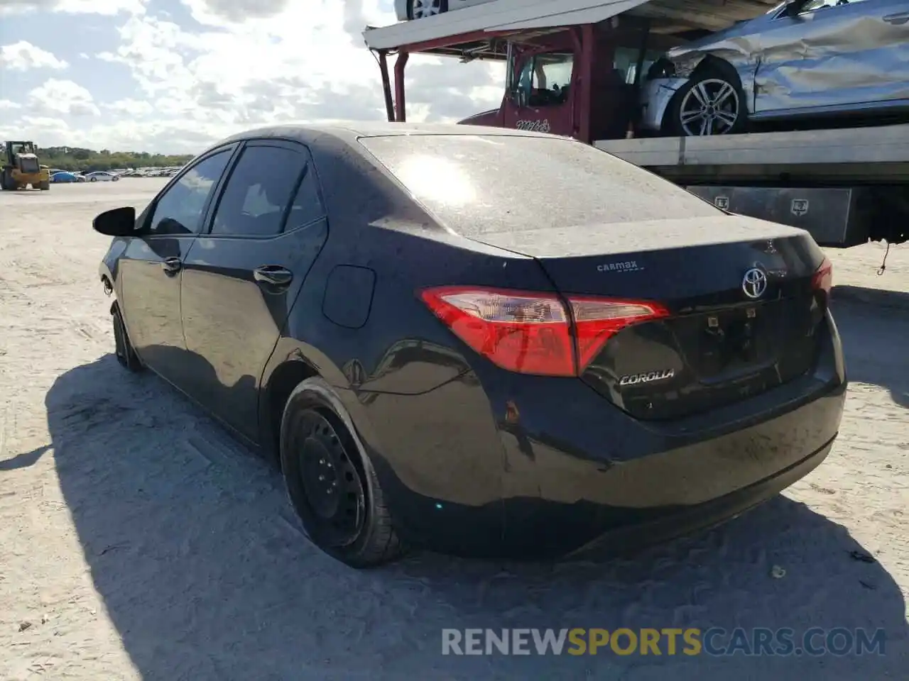 3 Photograph of a damaged car 2T1BURHE4KC214550 TOYOTA COROLLA 2019