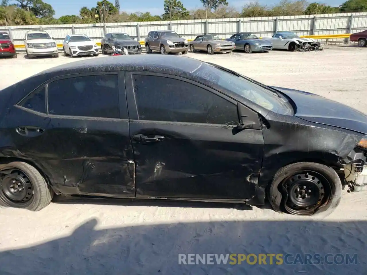 9 Photograph of a damaged car 2T1BURHE4KC214550 TOYOTA COROLLA 2019