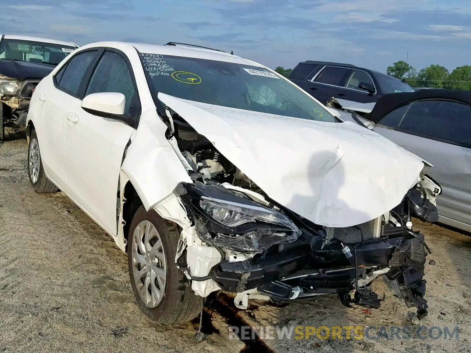 1 Photograph of a damaged car 2T1BURHE4KC215522 TOYOTA COROLLA 2019