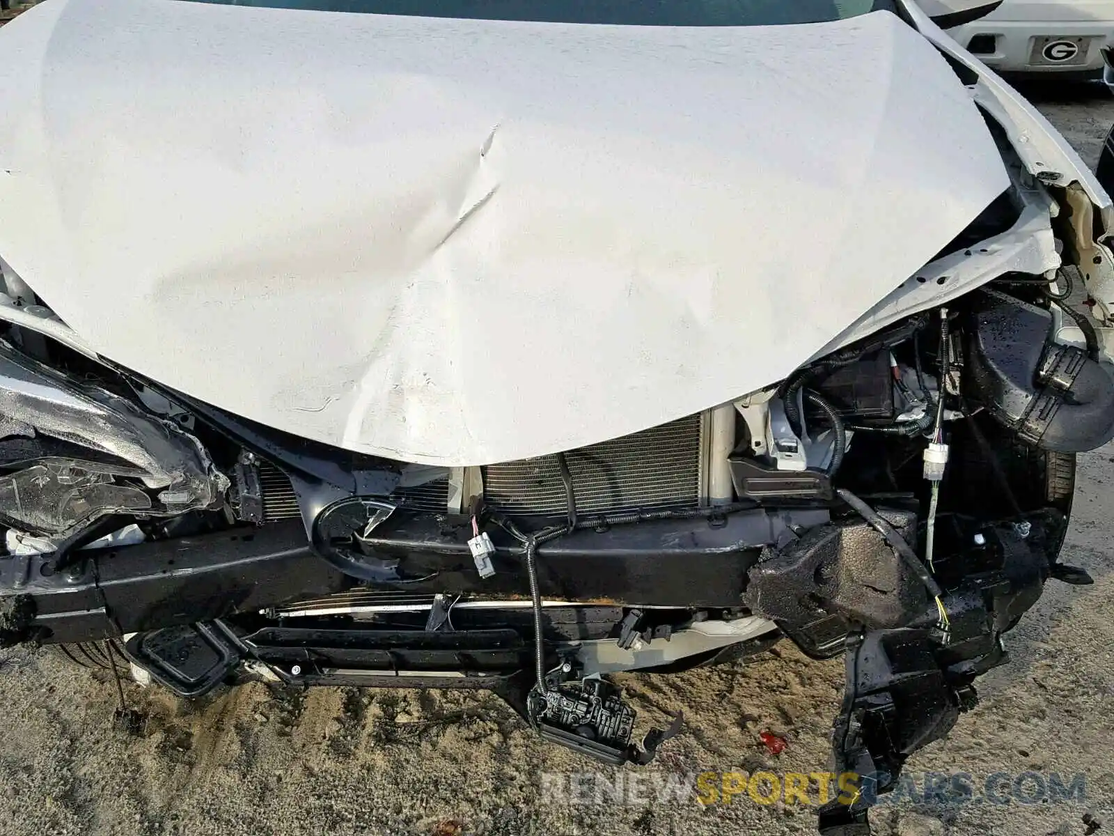 7 Photograph of a damaged car 2T1BURHE4KC215522 TOYOTA COROLLA 2019