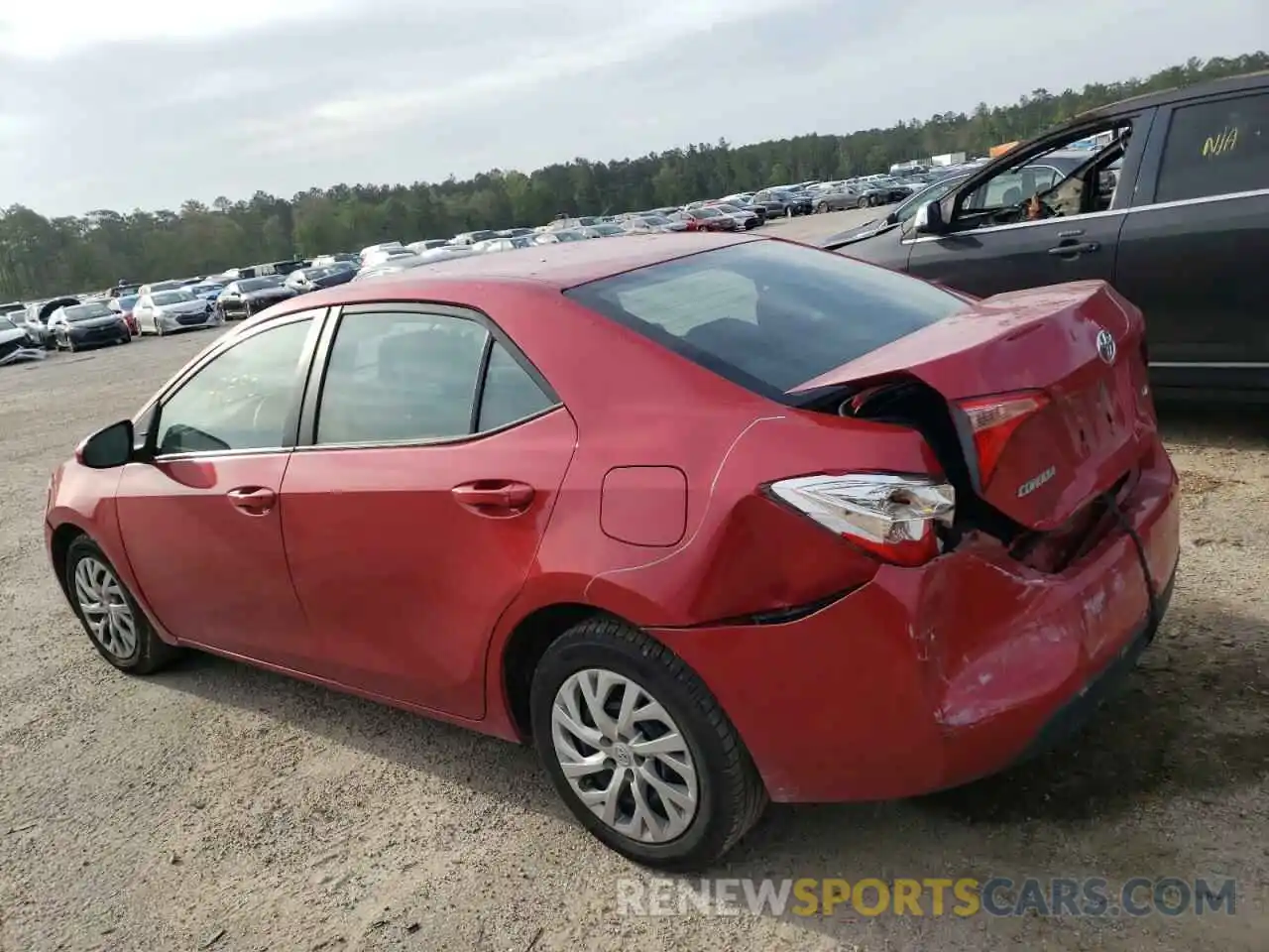 3 Photograph of a damaged car 2T1BURHE4KC215729 TOYOTA COROLLA 2019