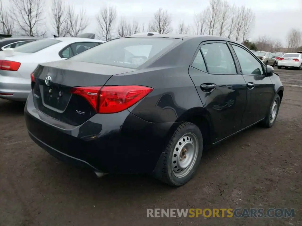 4 Photograph of a damaged car 2T1BURHE4KC217304 TOYOTA COROLLA 2019