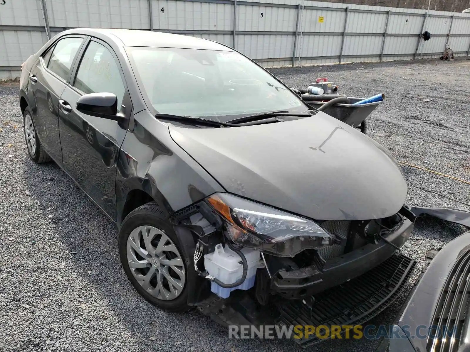 1 Photograph of a damaged car 2T1BURHE4KC219022 TOYOTA COROLLA 2019