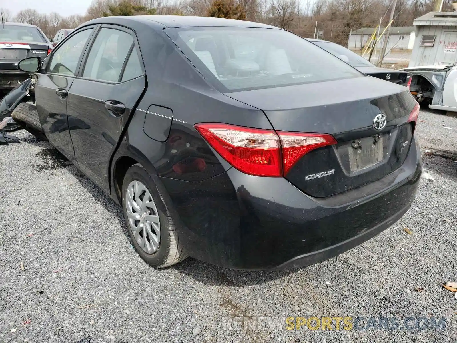 3 Photograph of a damaged car 2T1BURHE4KC219022 TOYOTA COROLLA 2019