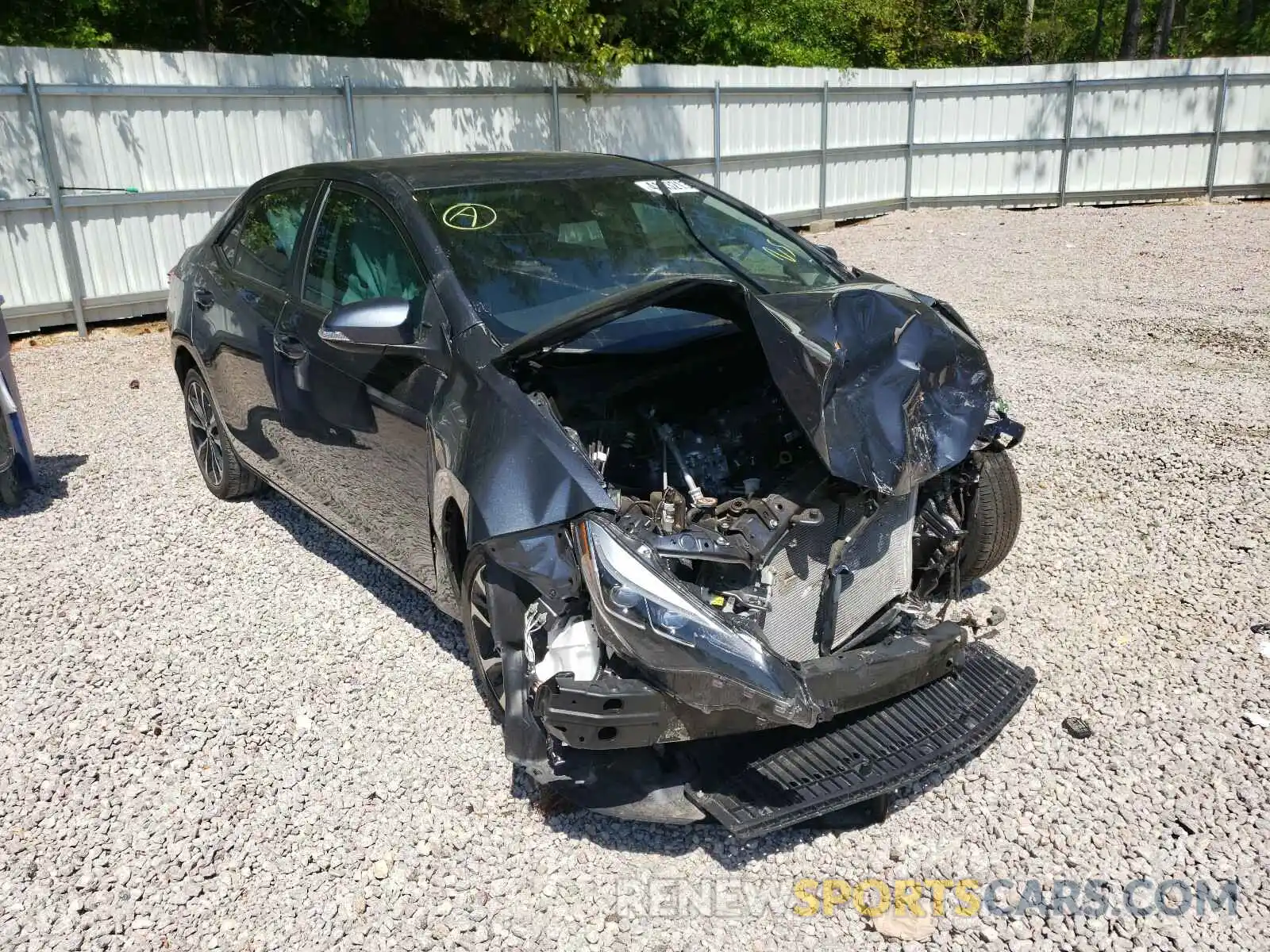 1 Photograph of a damaged car 2T1BURHE4KC219201 TOYOTA COROLLA 2019