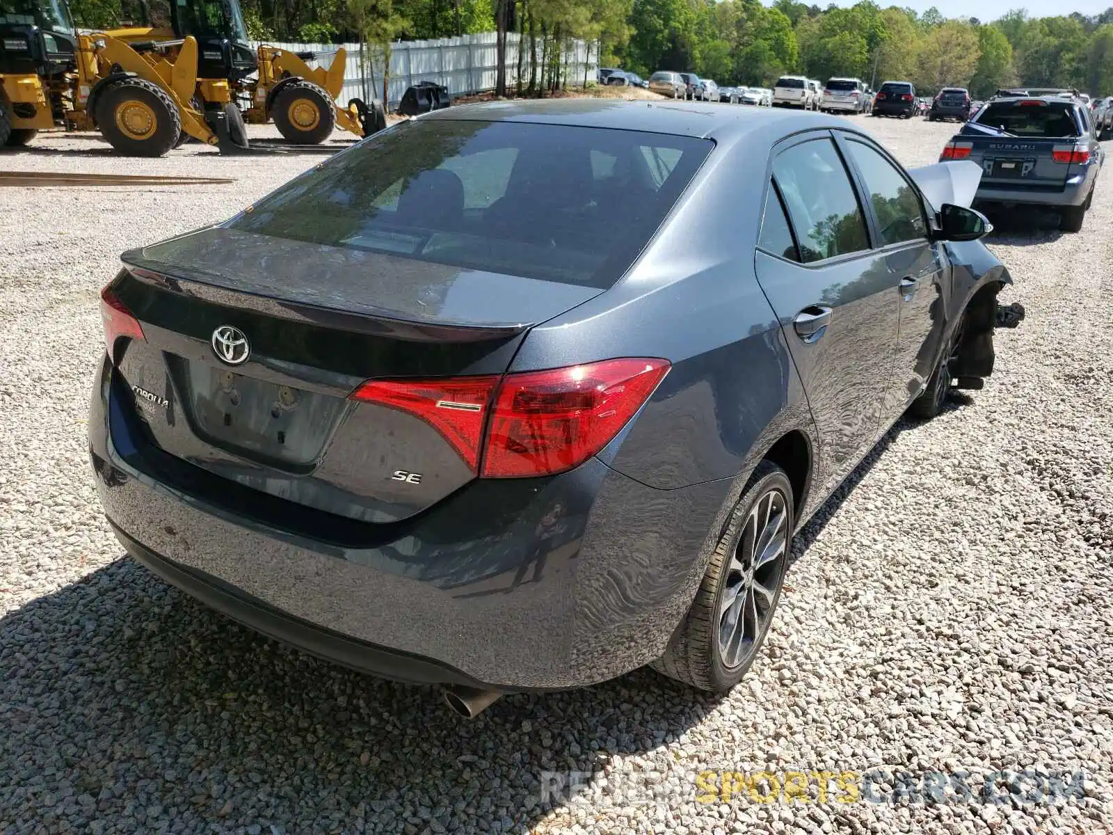 4 Photograph of a damaged car 2T1BURHE4KC219201 TOYOTA COROLLA 2019