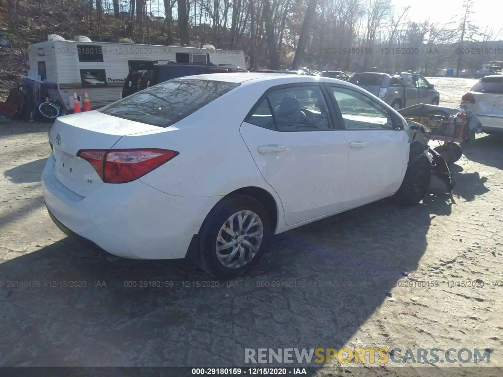 4 Photograph of a damaged car 2T1BURHE4KC220414 TOYOTA COROLLA 2019