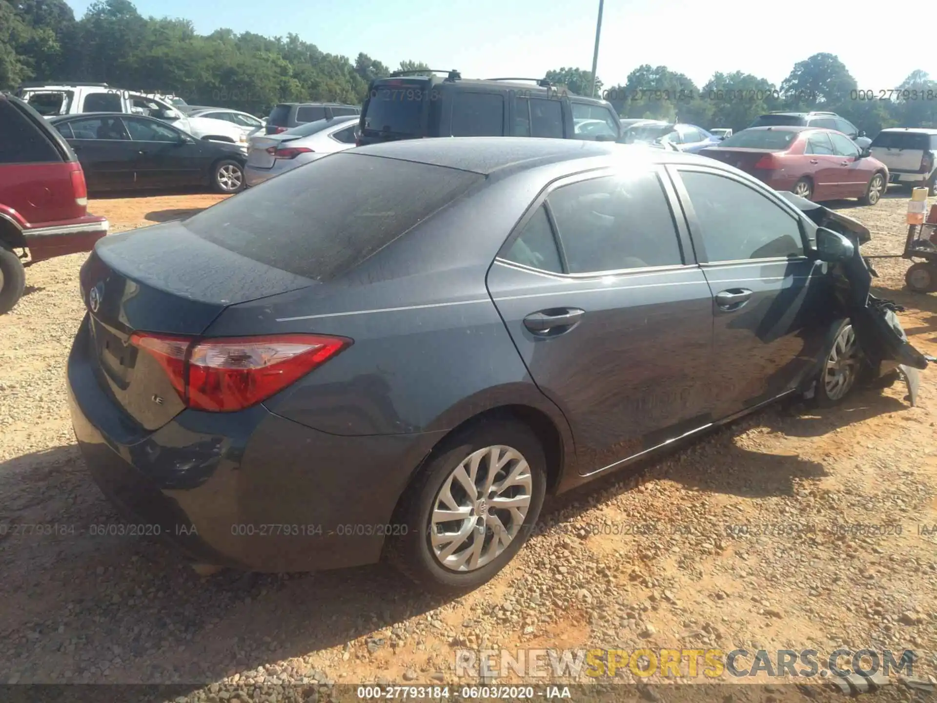 4 Photograph of a damaged car 2T1BURHE4KC220431 TOYOTA COROLLA 2019