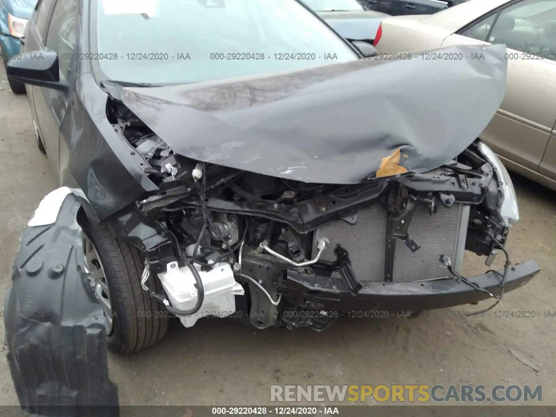 6 Photograph of a damaged car 2T1BURHE4KC221224 TOYOTA COROLLA 2019