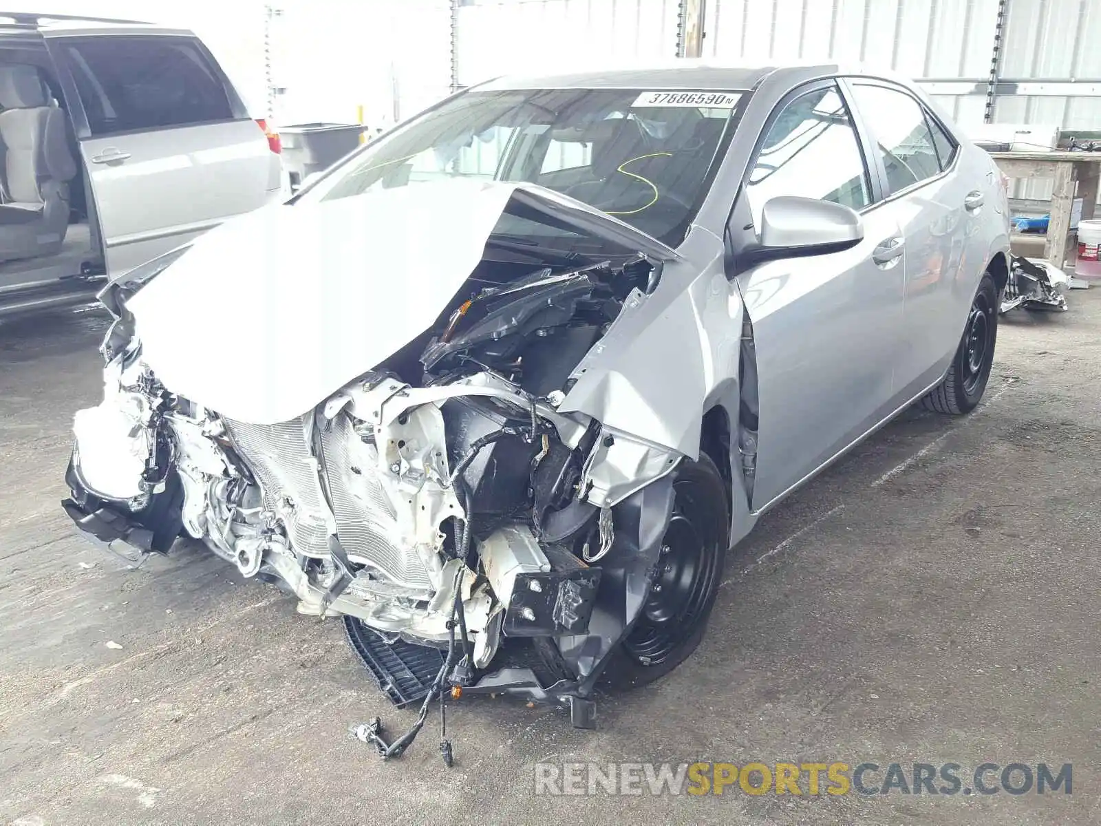 2 Photograph of a damaged car 2T1BURHE4KC222227 TOYOTA COROLLA 2019