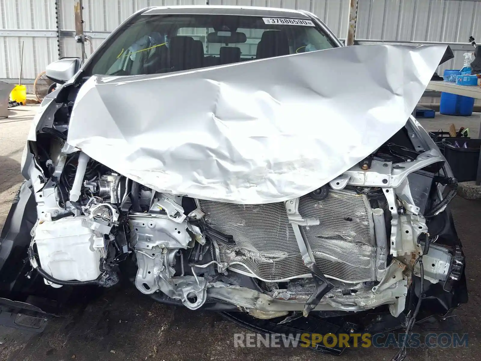 9 Photograph of a damaged car 2T1BURHE4KC222227 TOYOTA COROLLA 2019