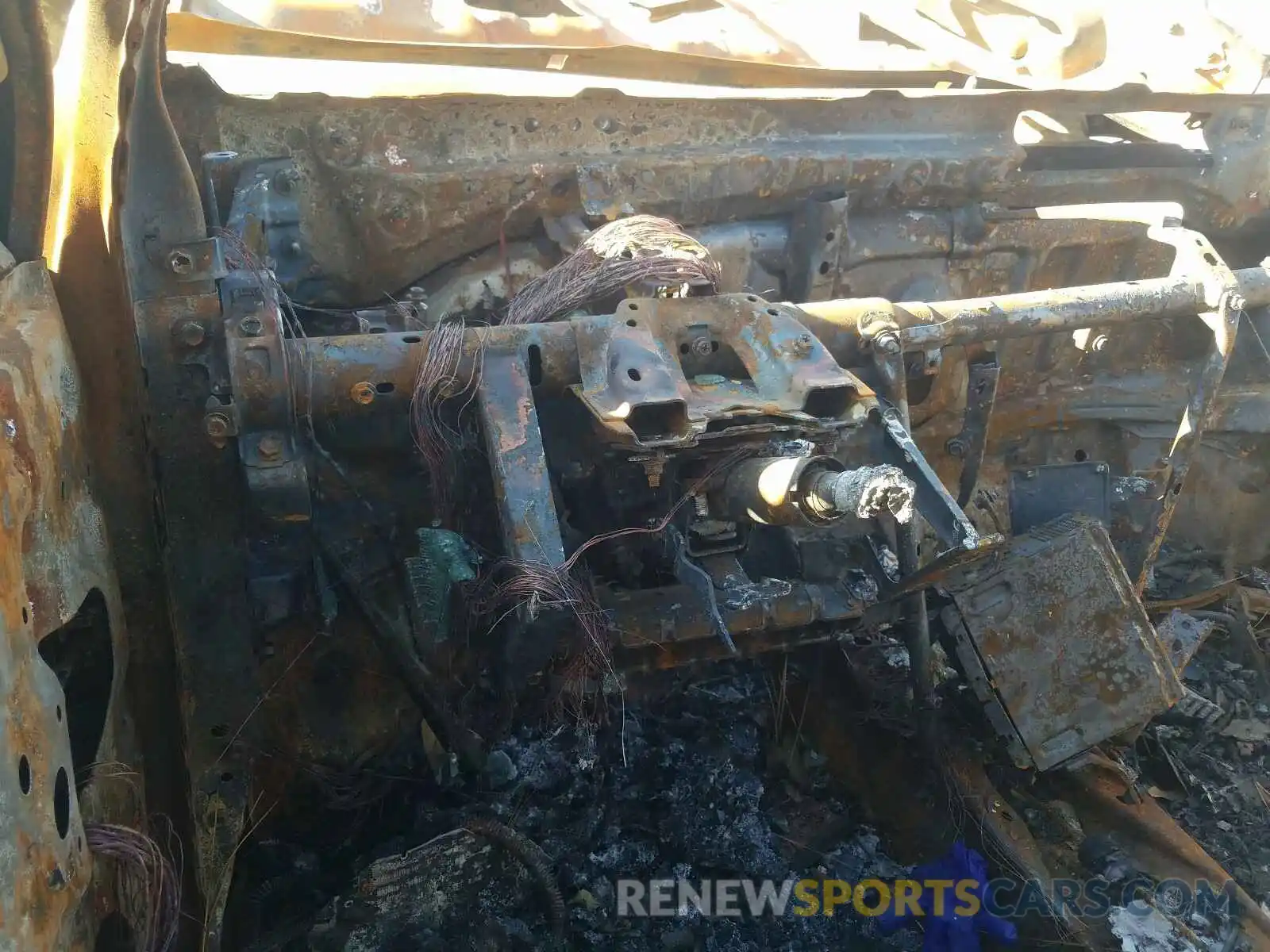 8 Photograph of a damaged car 2T1BURHE4KC223720 TOYOTA COROLLA 2019