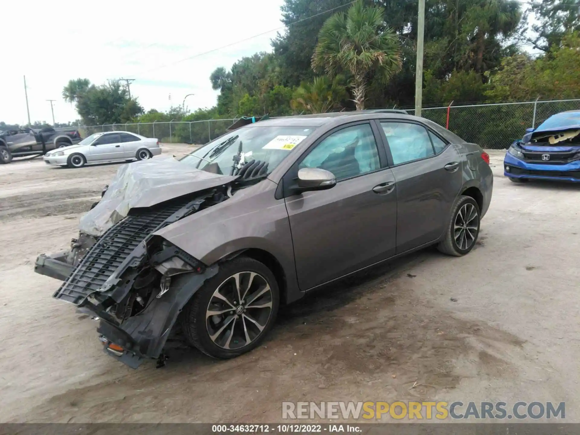 2 Photograph of a damaged car 2T1BURHE4KC224186 TOYOTA COROLLA 2019