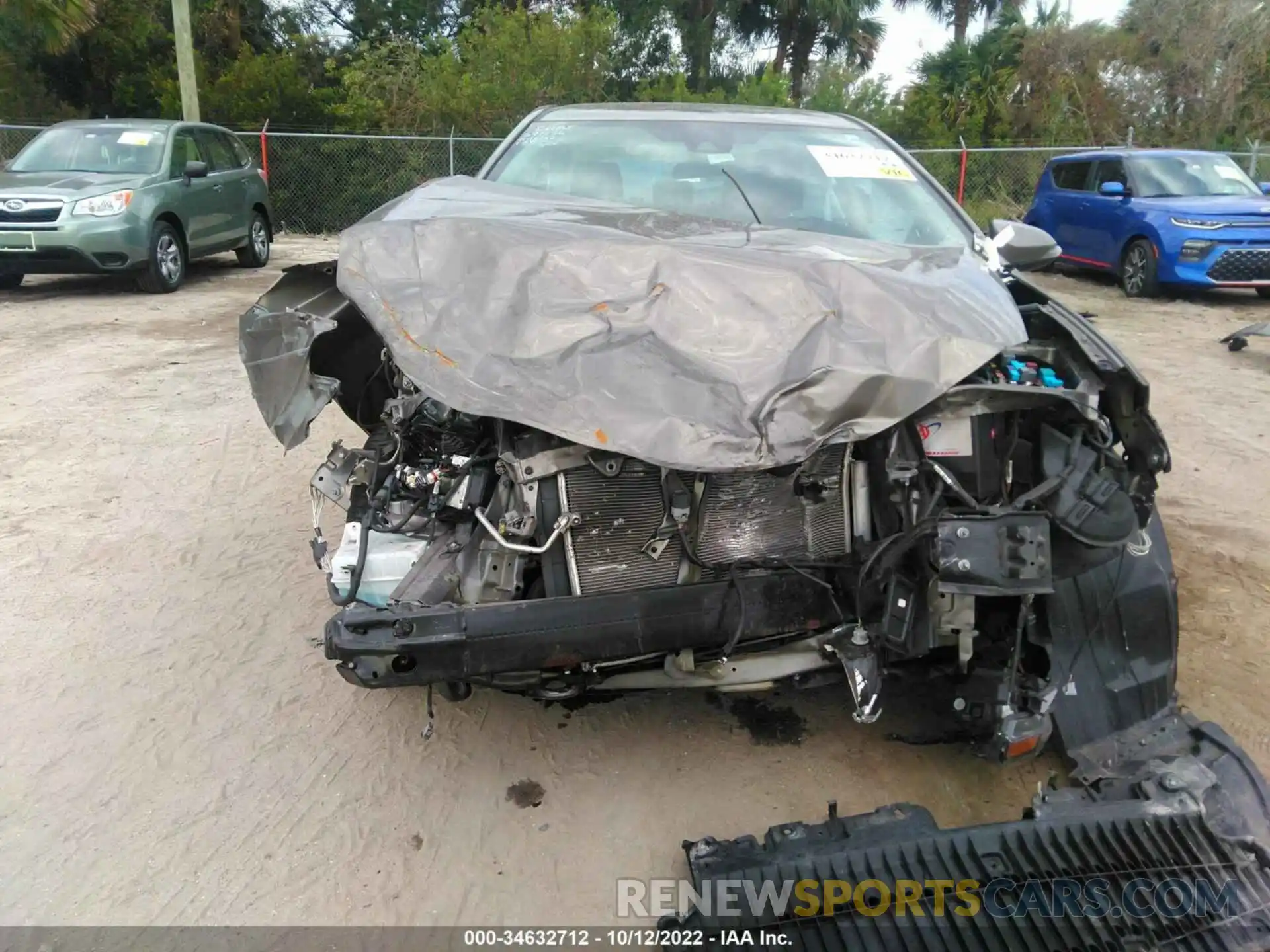 6 Photograph of a damaged car 2T1BURHE4KC224186 TOYOTA COROLLA 2019