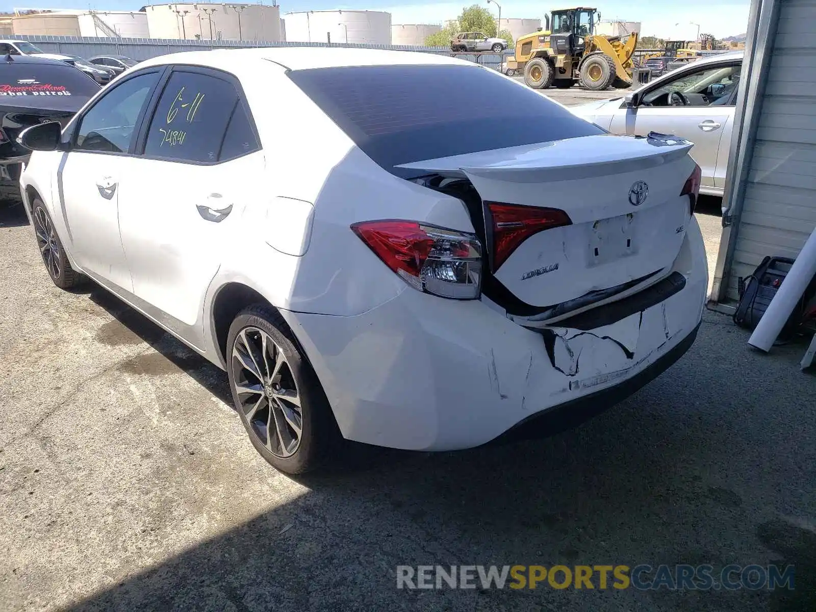 3 Photograph of a damaged car 2T1BURHE4KC224429 TOYOTA COROLLA 2019