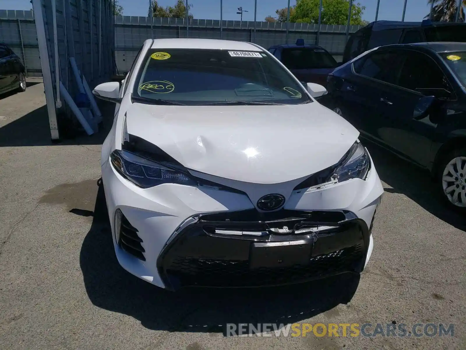 9 Photograph of a damaged car 2T1BURHE4KC224429 TOYOTA COROLLA 2019