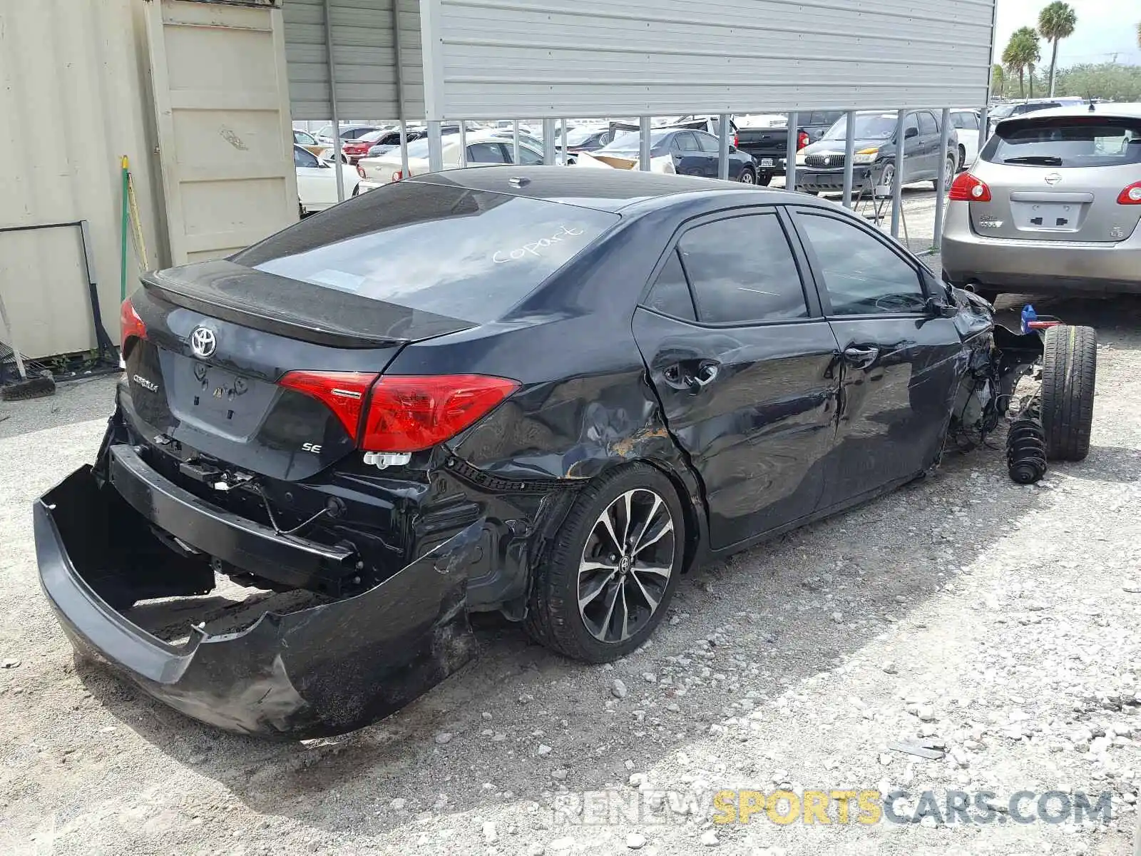 4 Photograph of a damaged car 2T1BURHE4KC225001 TOYOTA COROLLA 2019